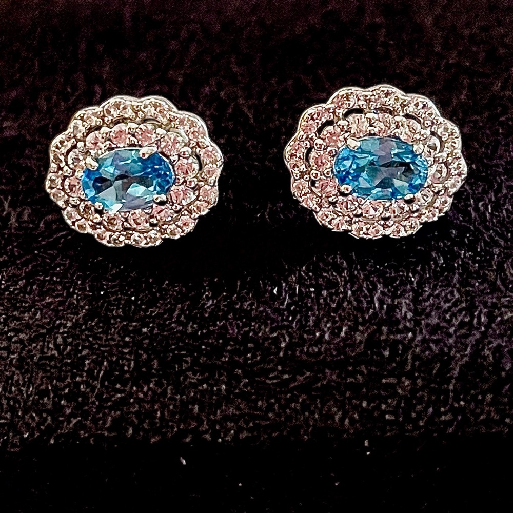 Swiss Blue Topaz/White Sapphire stud earrings - Picture 3 of 6